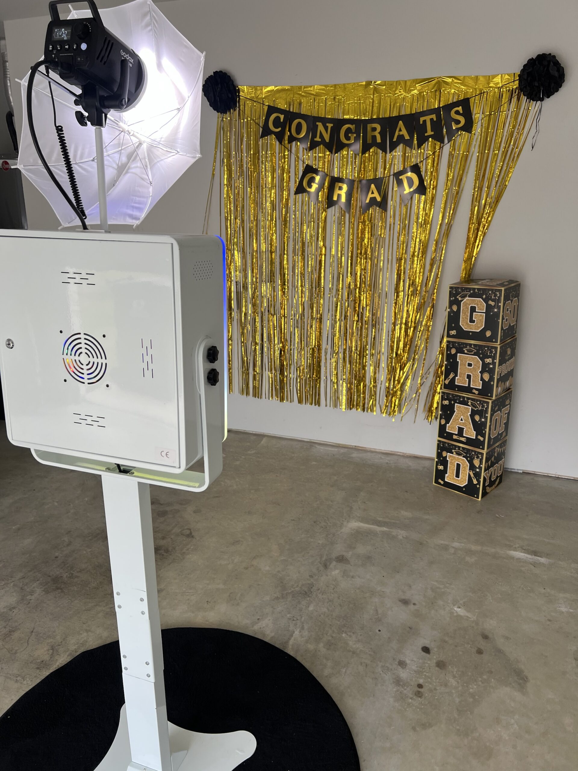 DSLR Photo Booth Rental - Image 3